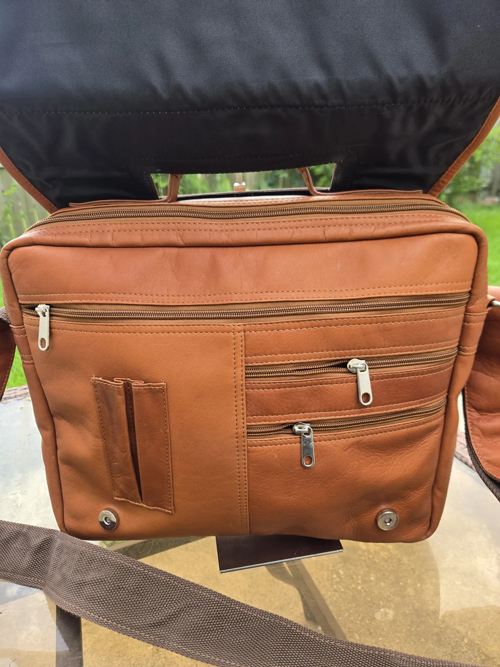 Men's Tan Leather Crossbody Bag - Classic Laptop Briefcase
